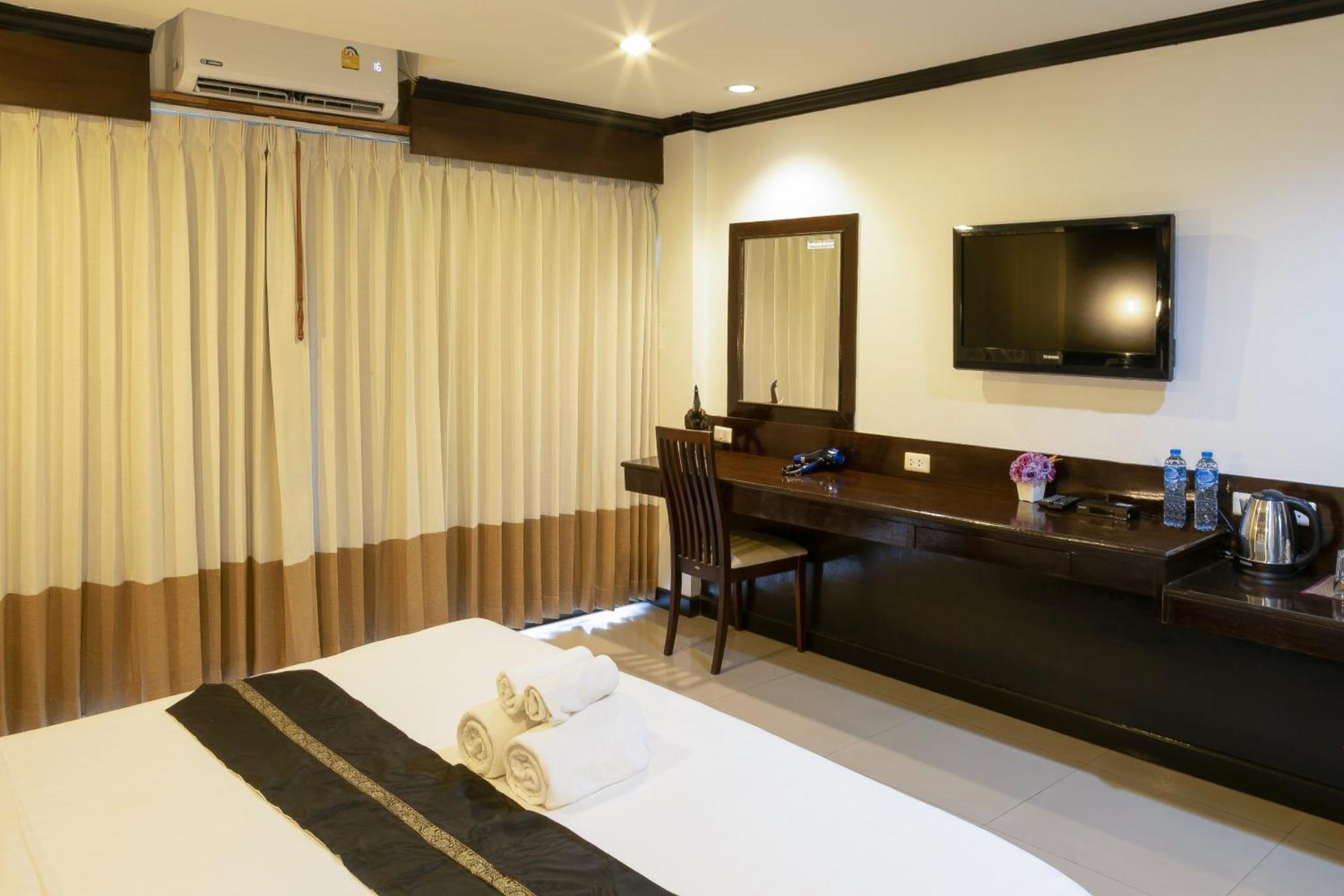 Best Venue Hotel Patong Eksteriør bilde