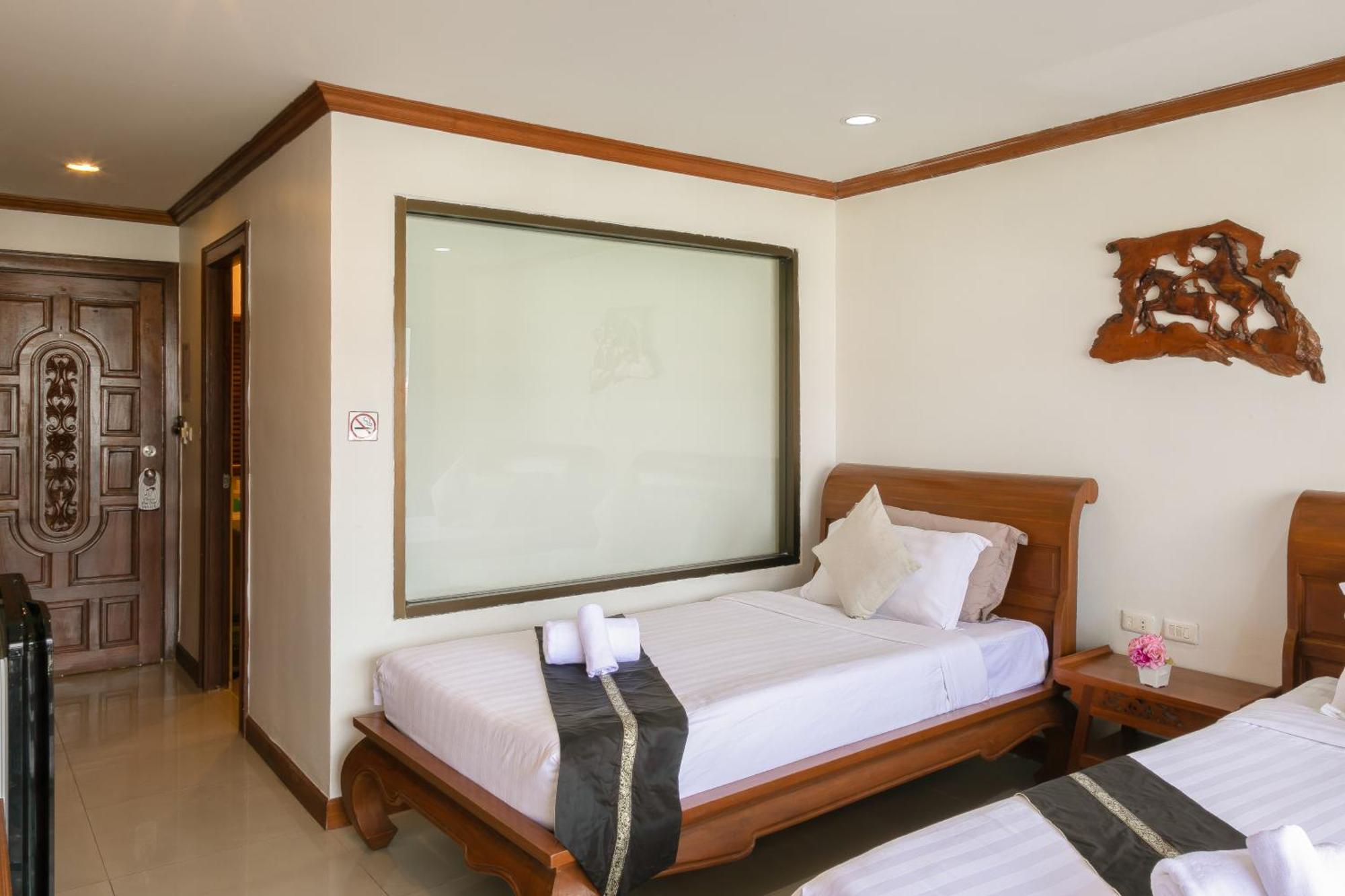 Best Venue Hotel Patong Eksteriør bilde